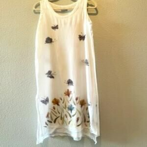 Beautiful Lightweight Dress w/Butterflies & Flowers Sz S